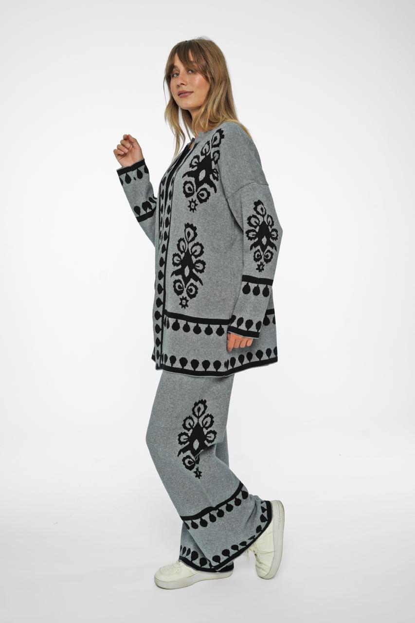 The Heritage Jacquard Knit Three-Piece Set